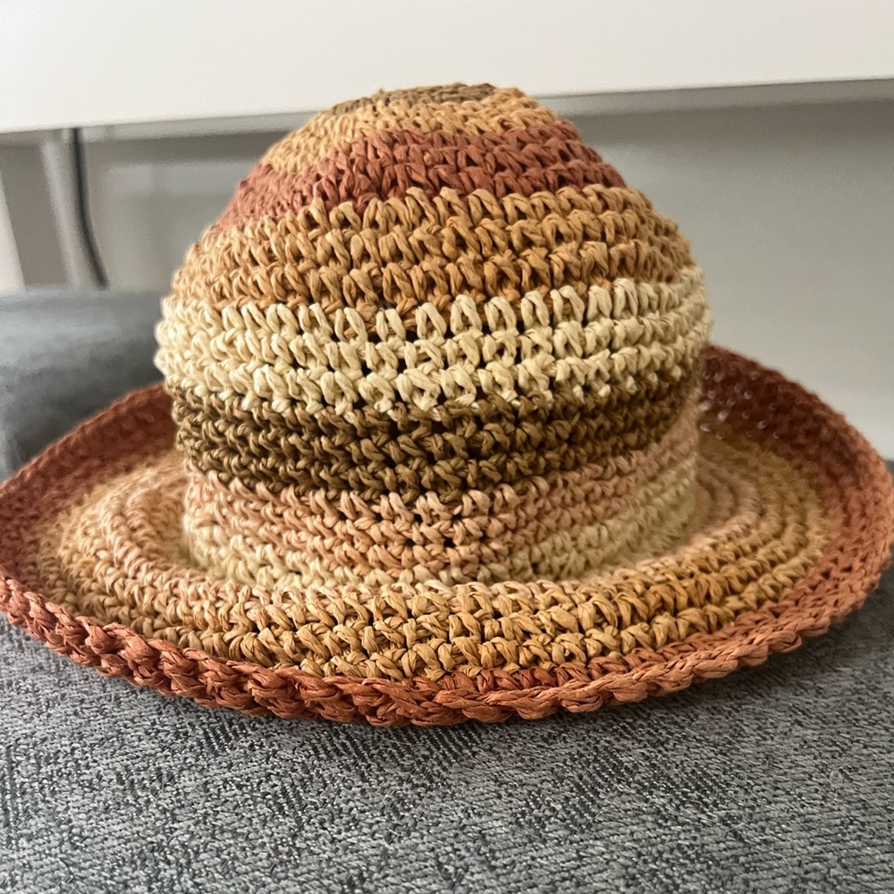 Crown & Ivy Earthy Toned Crochet Hat